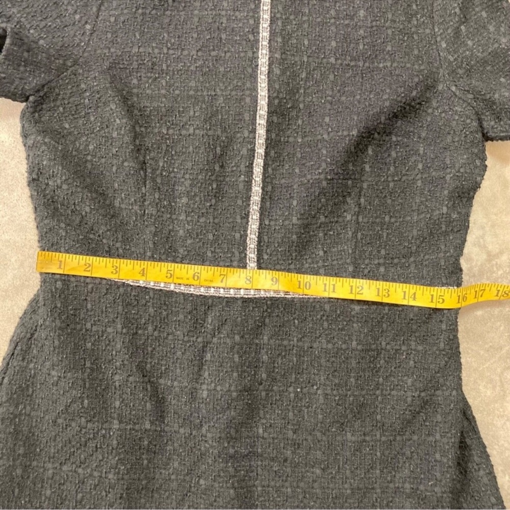 Ann Taylor Dress Womens Size 10 Contrast Trim Tweed Flounce Black Knee Length